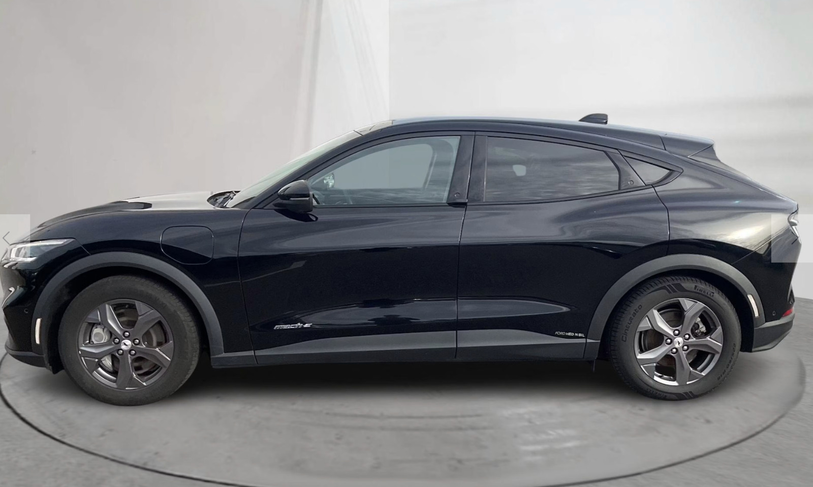 Ford Mustang Mach-E 70 Standard Range