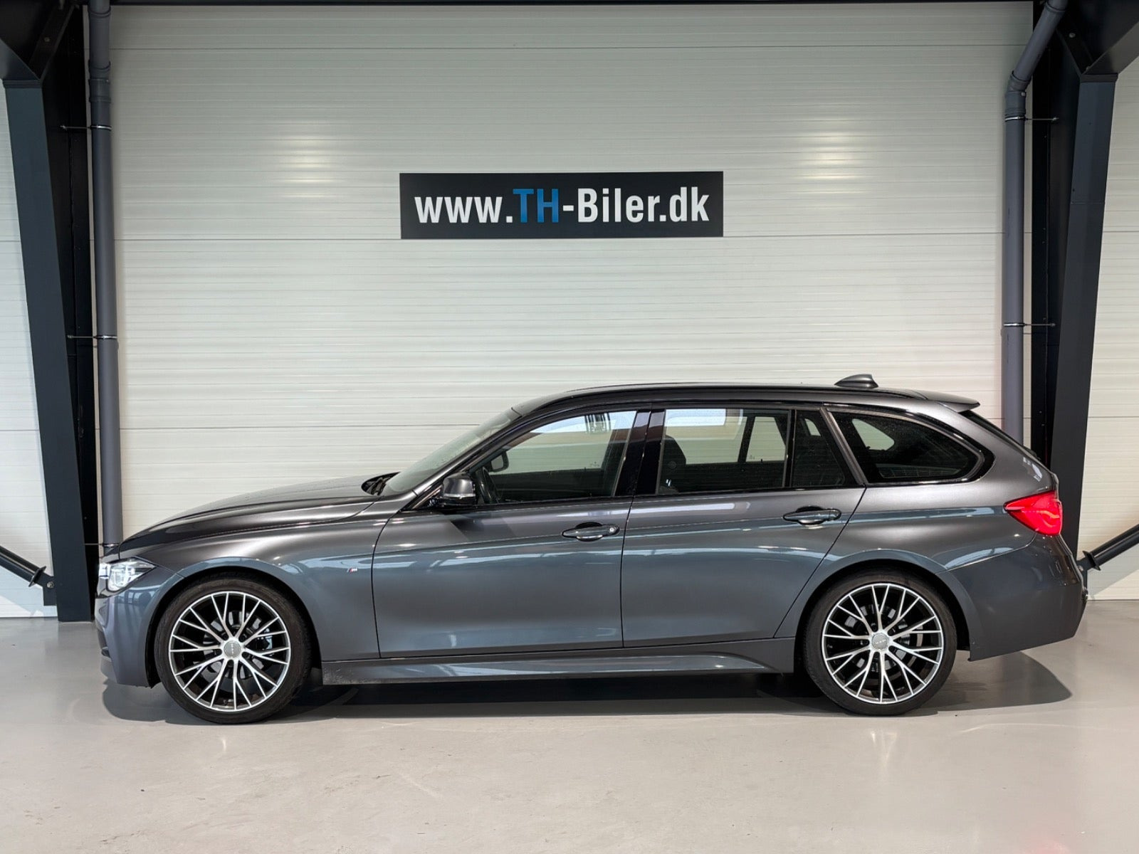 undefined BMW 320i fra 2018