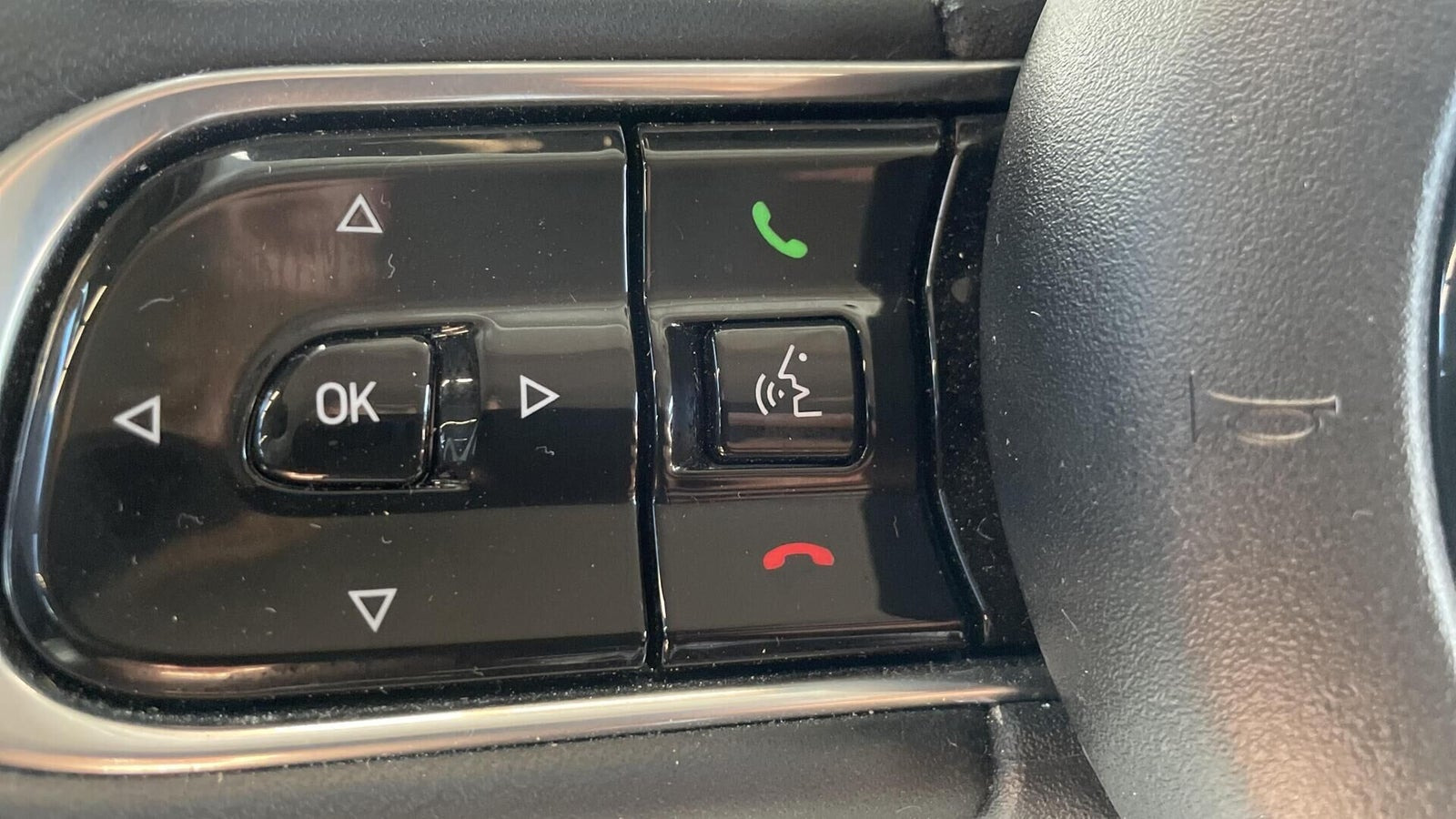 Hvid Fiat 500e fra 2024