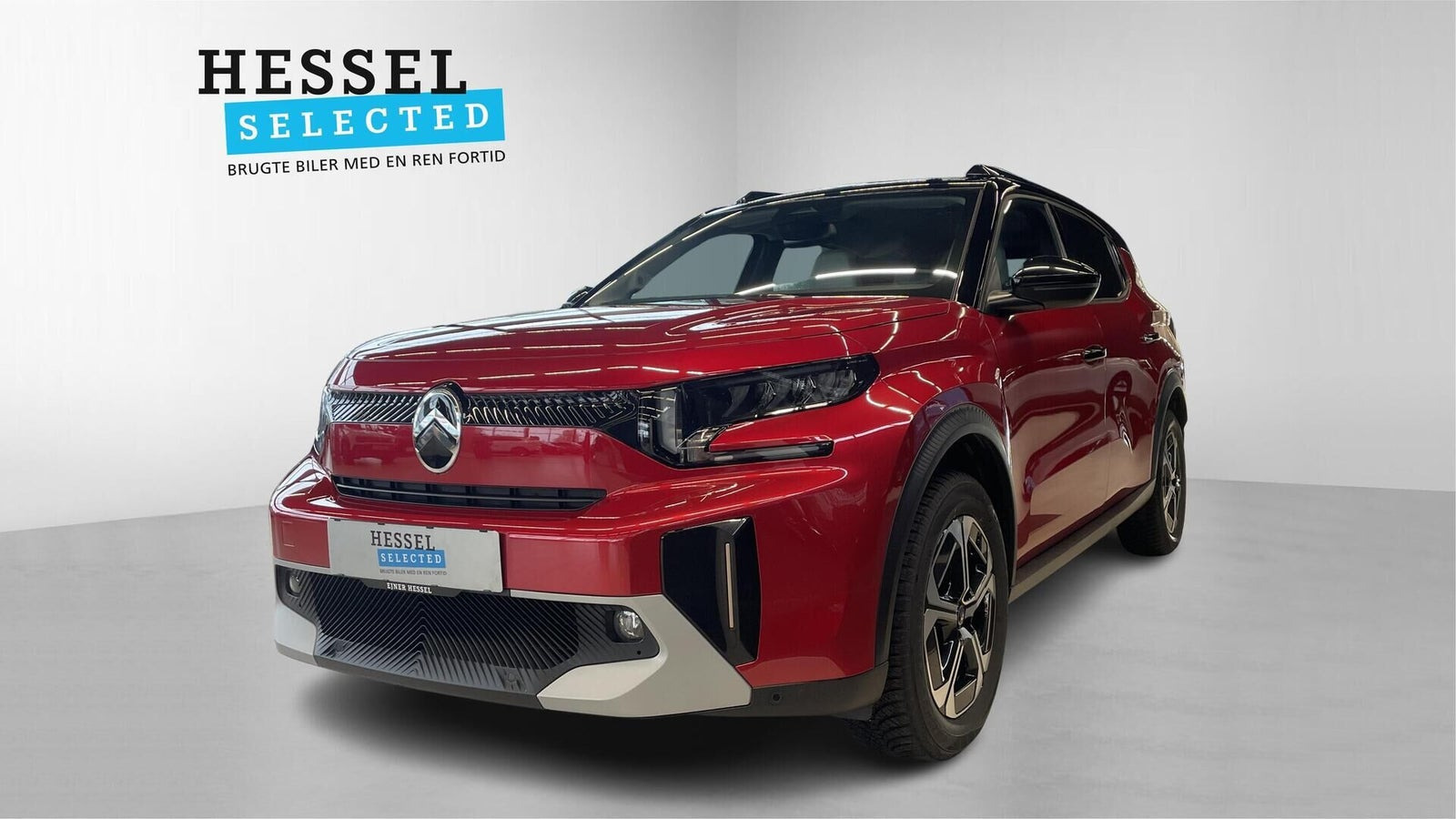 Rød Citroën e-C3 Aircross fra 2026 set udefra