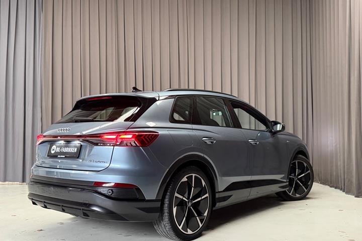 Sort Audi Q4 e-tron fra 2022