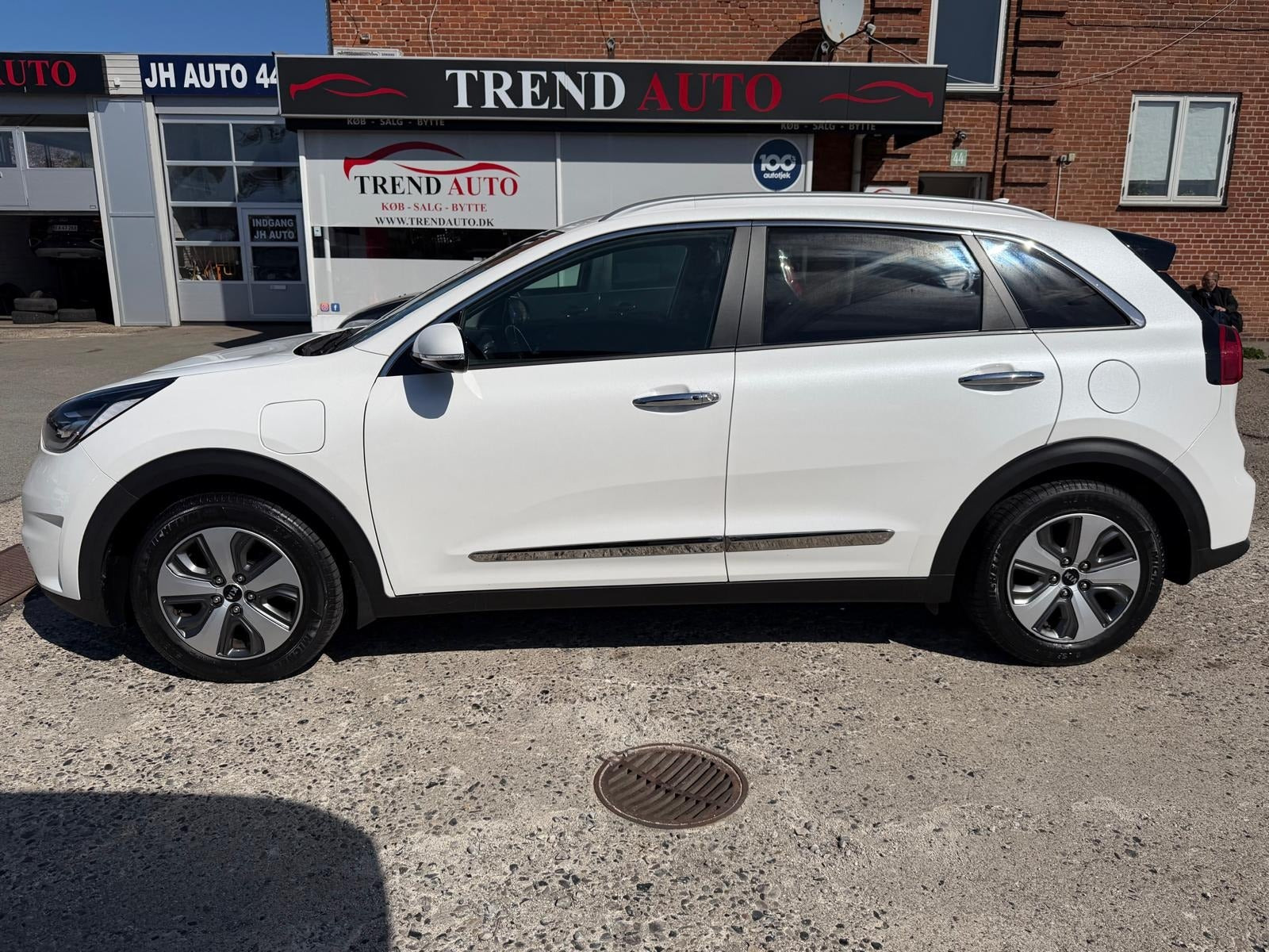 Hvid Kia Niro fra 2019
