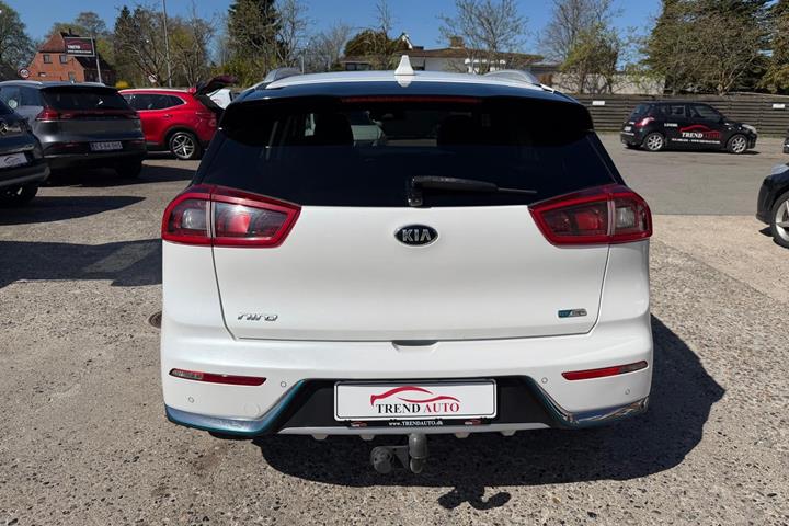Hvid Kia Niro fra 2019