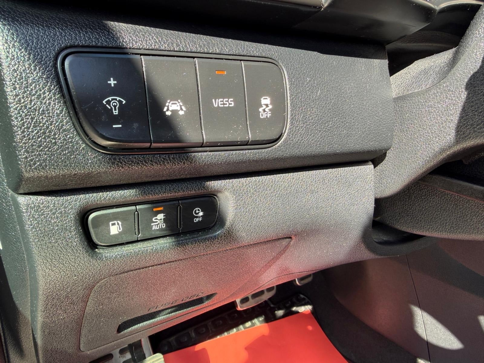 Hvid Kia Niro fra 2019