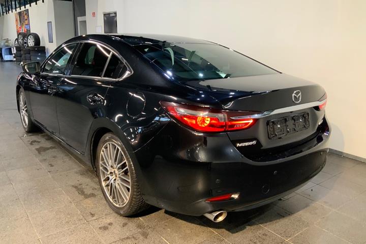 Sort Mazda 6 fra 2018
