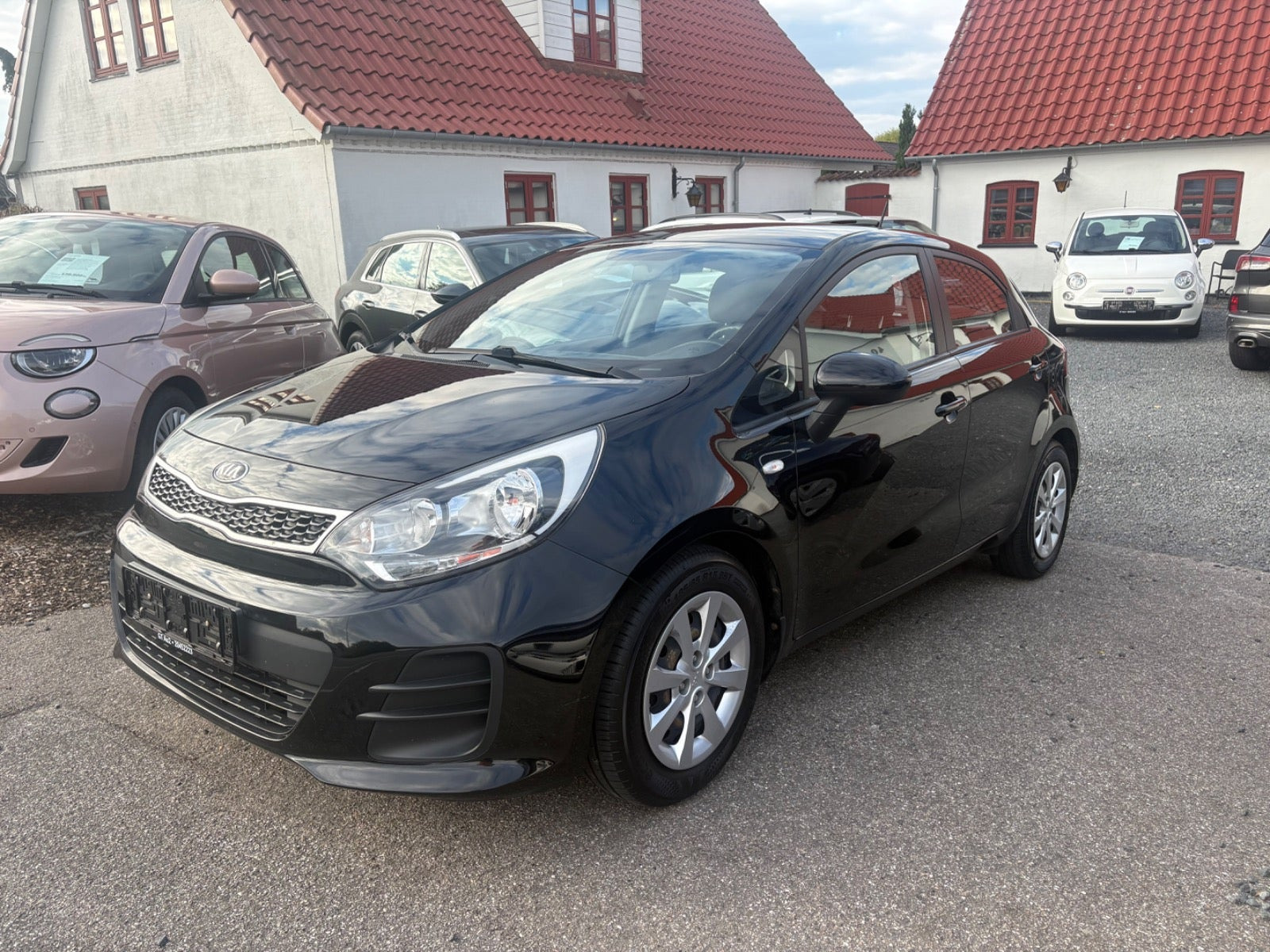 Sort Kia Rio fra 2016