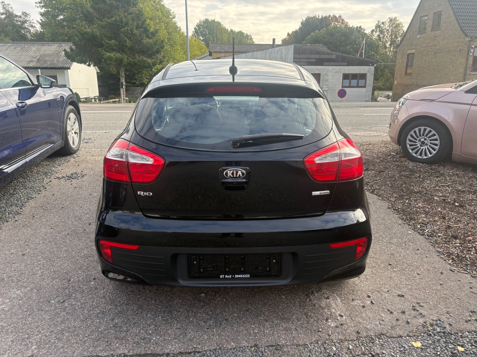 Sort Kia Rio fra 2016