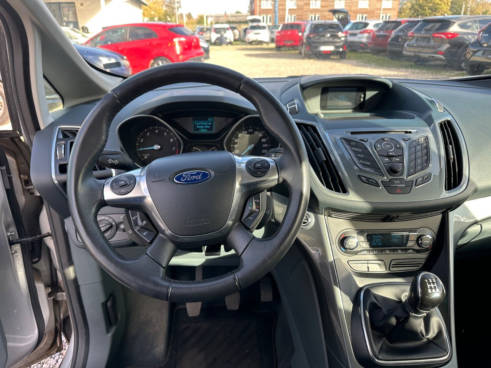 Sølv Ford C-MAX fra 2012