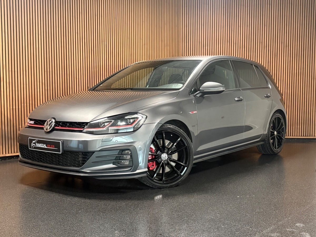 VW Golf VII 2,0 GTi Performance DSG