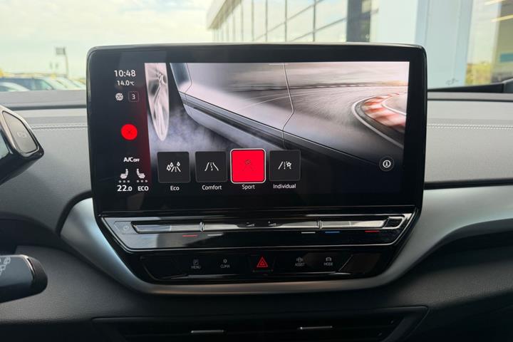Rød VW ID.4 fra 2023