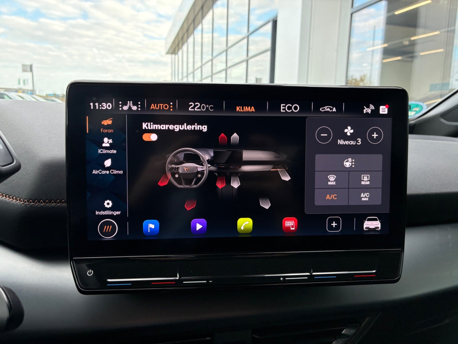 Sølv Cupra Born fra 2023