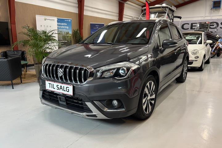 Grå Suzuki S-Cross fra 2018