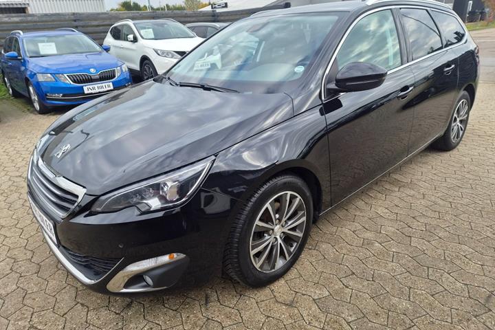 Sort Peugeot 308 fra 2017