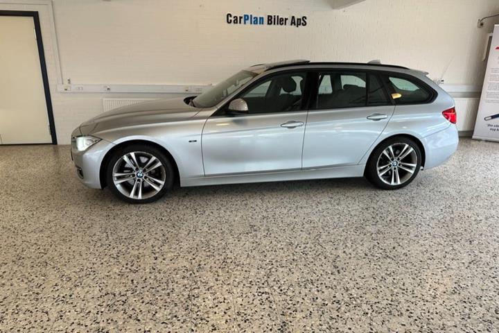 undefined BMW 330d fra 2015