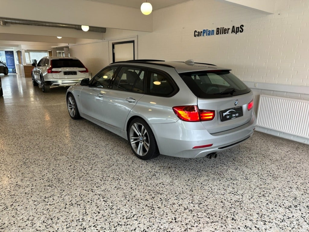 undefined BMW 330d fra 2015