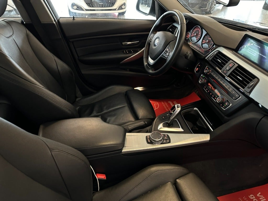 undefined BMW 330d fra 2015