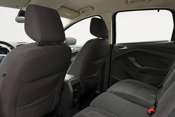Grå Ford C-MAX fra 2015