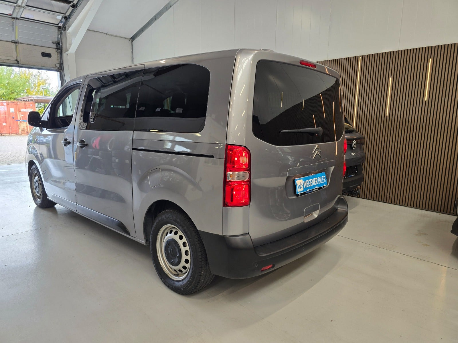 Sølv Citroën ë-SpaceTourer fra 2021