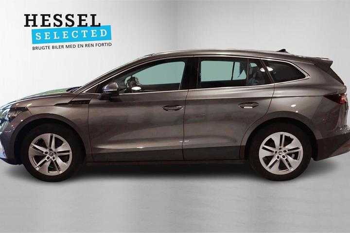 Grå Skoda Enyaq fra 2022