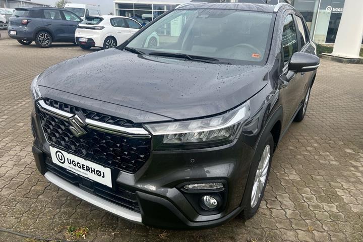 Grå Suzuki S-Cross fra 2024