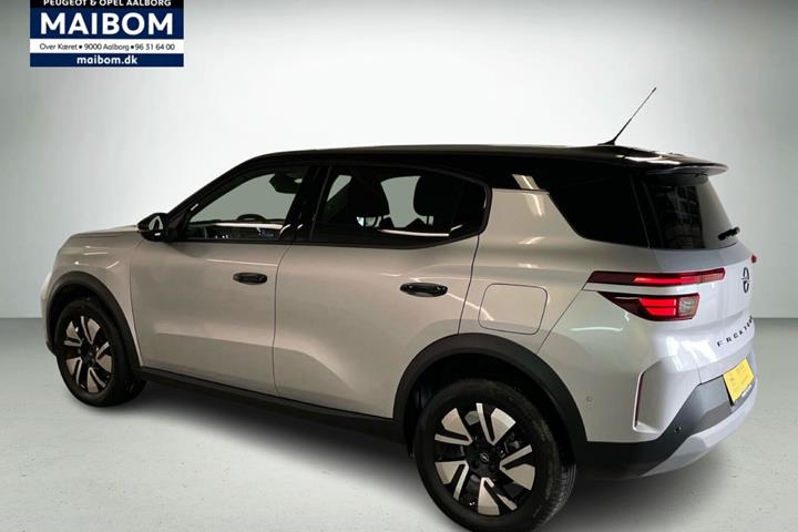Sølv Opel Frontera fra 2025