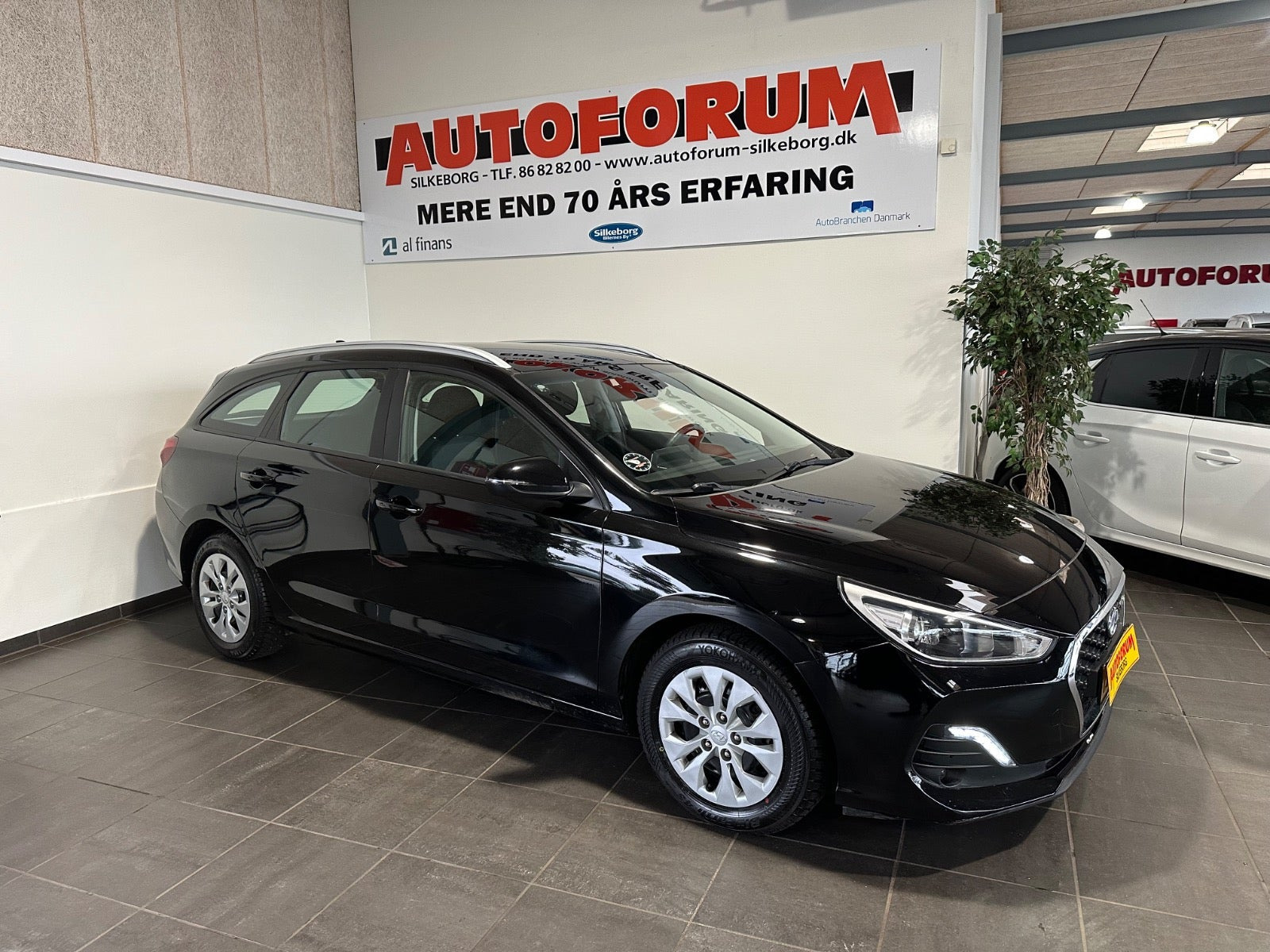 Hyundai i30 1,0 T-GDi Life Komfort stc. Van