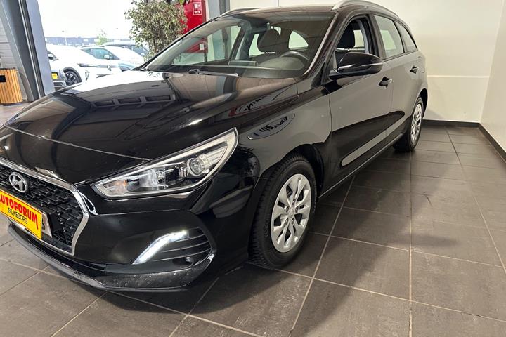 Sort Hyundai i30 fra 2020