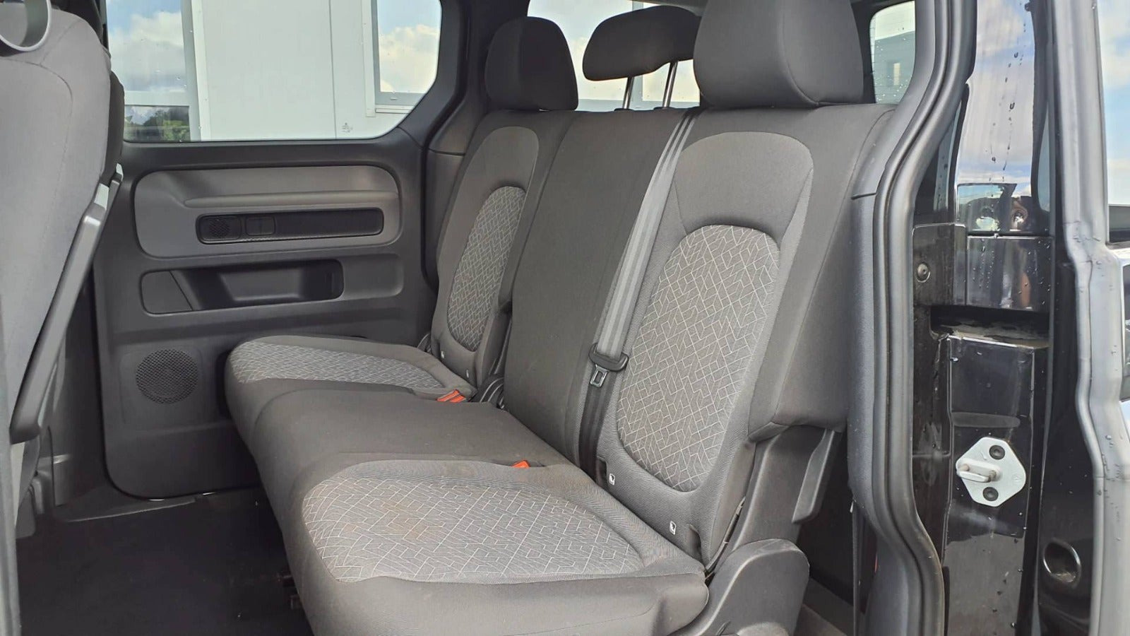 Sort VW ID.Buzz fra 2025