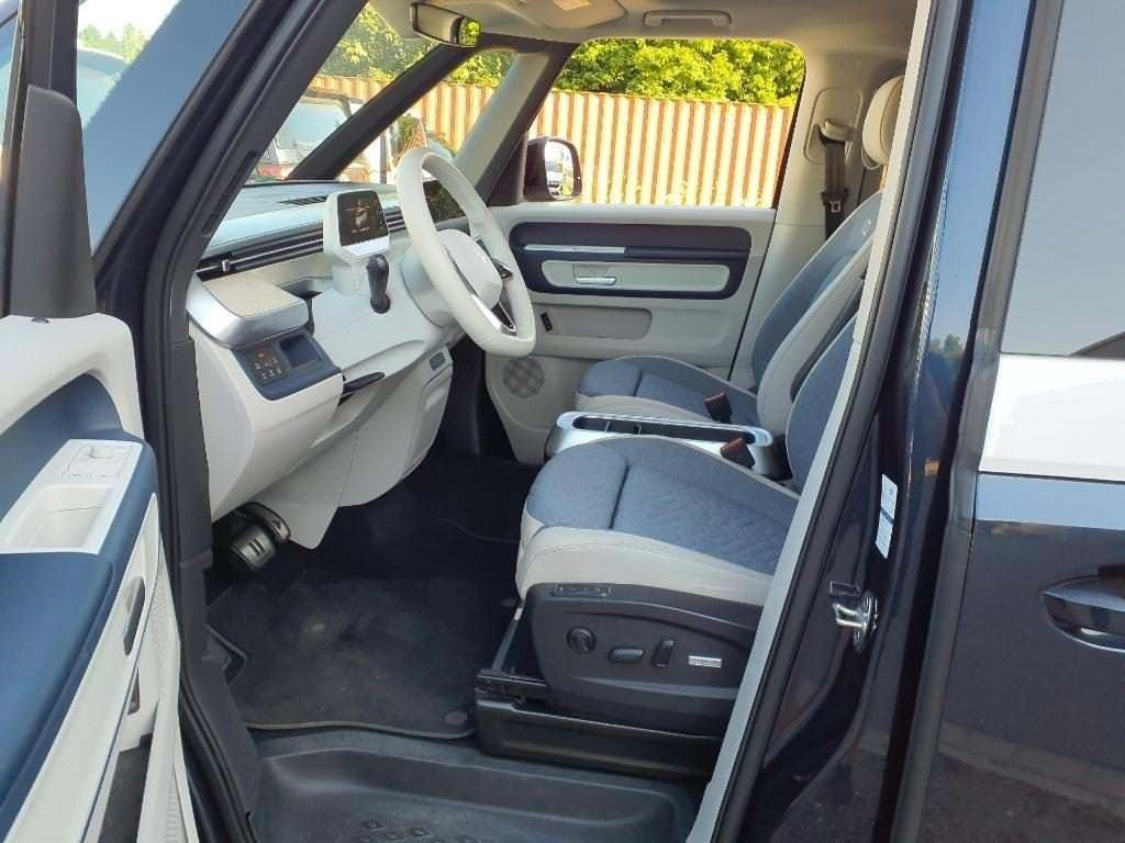 Blå VW ID.Buzz fra 2023