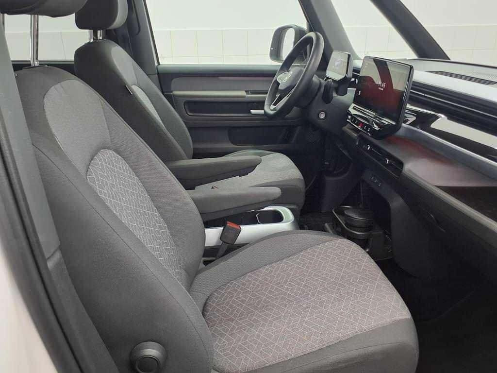 Hvid VW ID.Buzz fra 2023