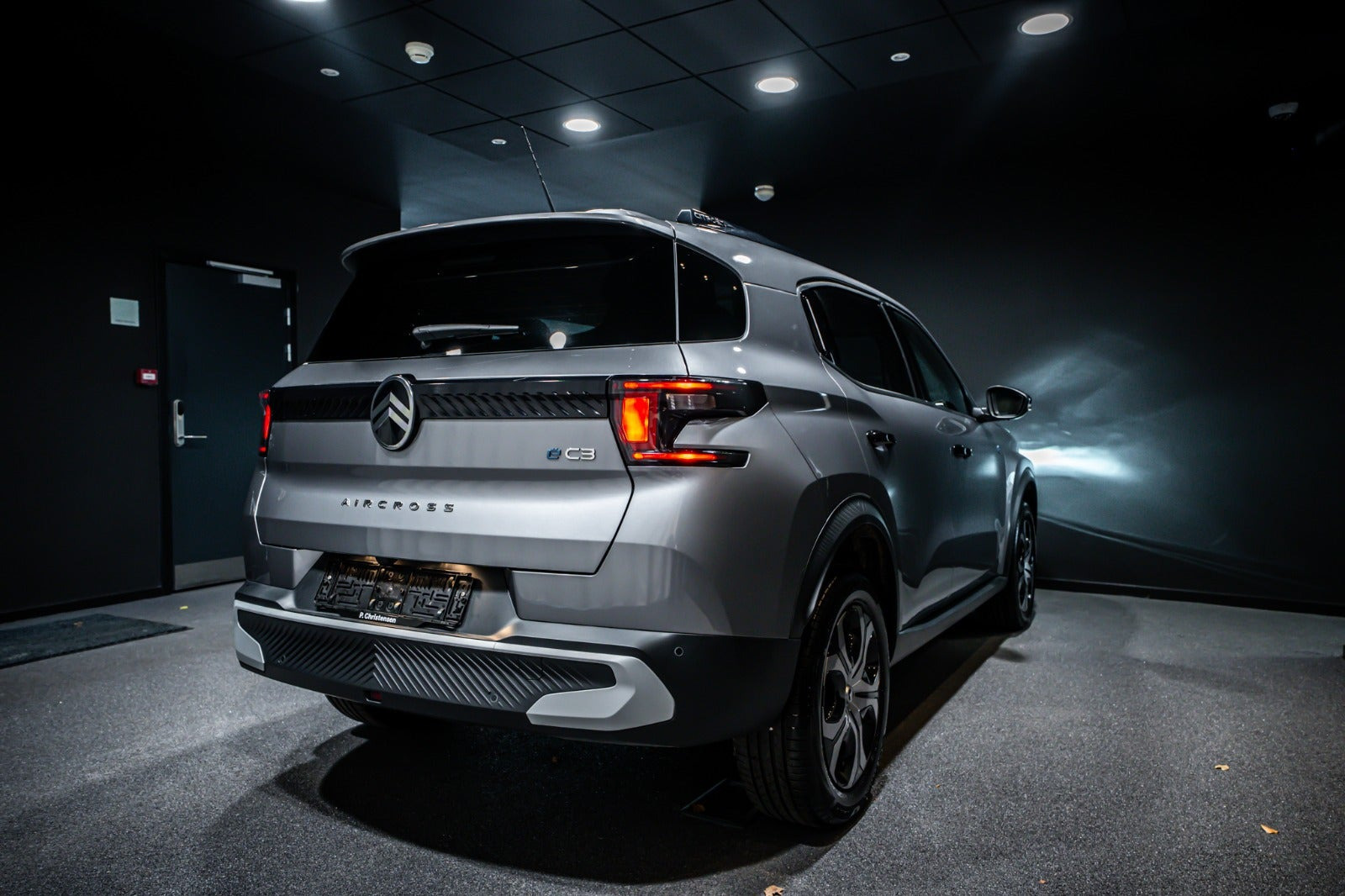 Grå Citroën e-C3 Aircross fra 2025