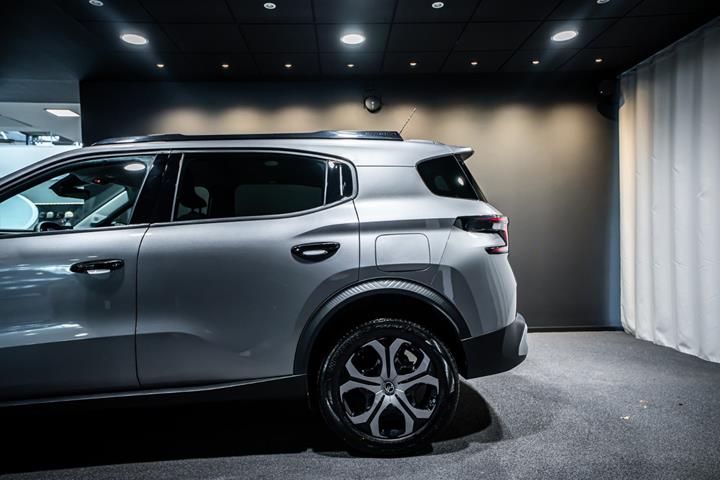 Grå Citroën e-C3 Aircross fra 2025