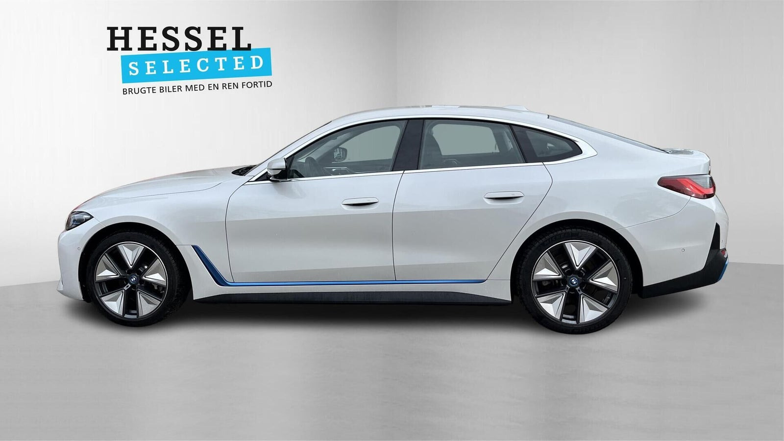 Sølv BMW i4 fra 2022