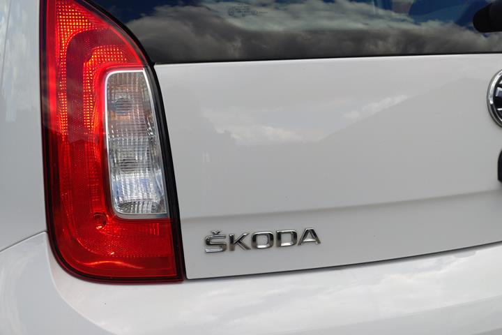 Hvid Skoda Citigo fra 2018