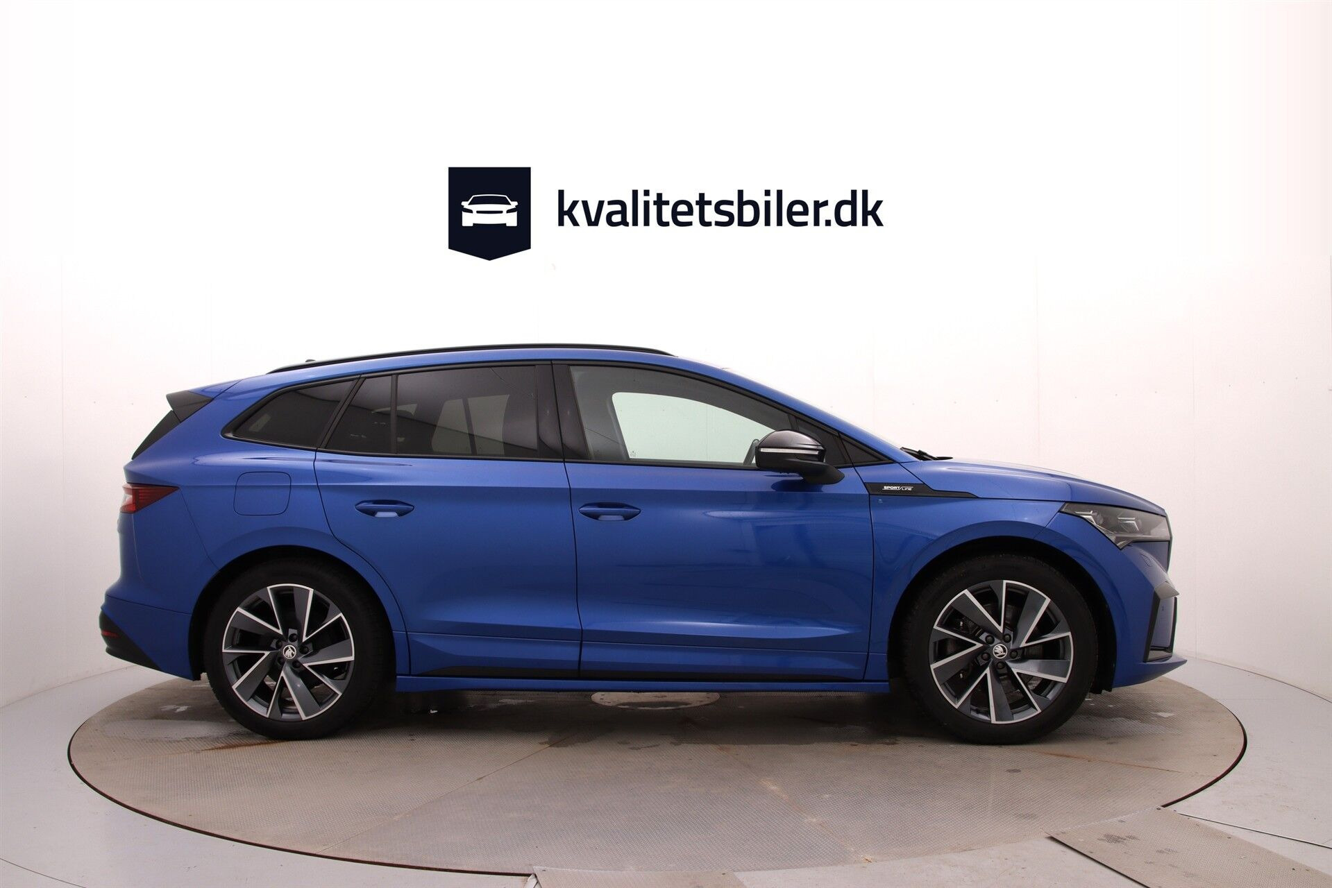 Blå Skoda Enyaq fra 2023