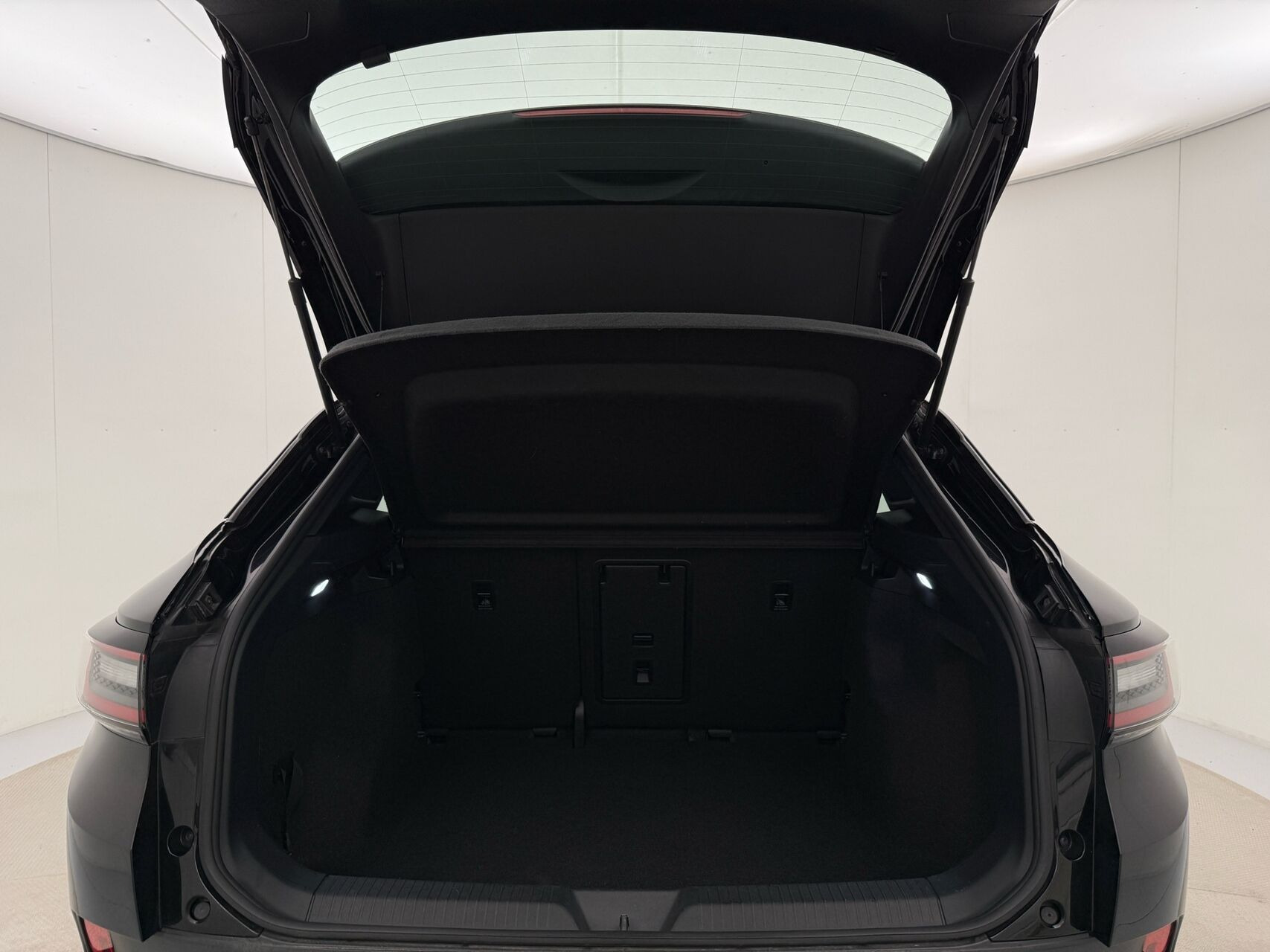 Sort VW ID.4 fra 2023