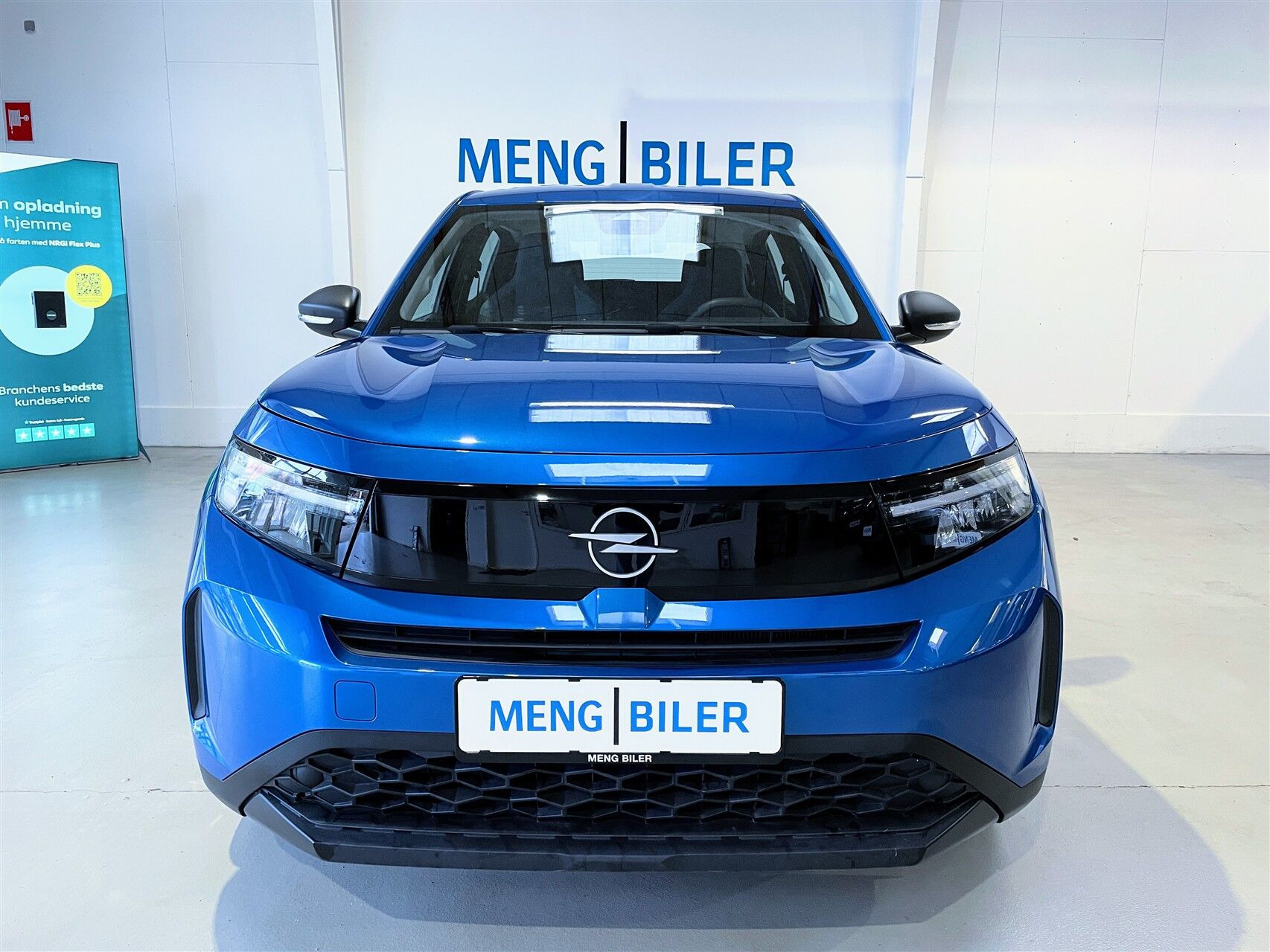 Blå Opel Frontera fra 2025