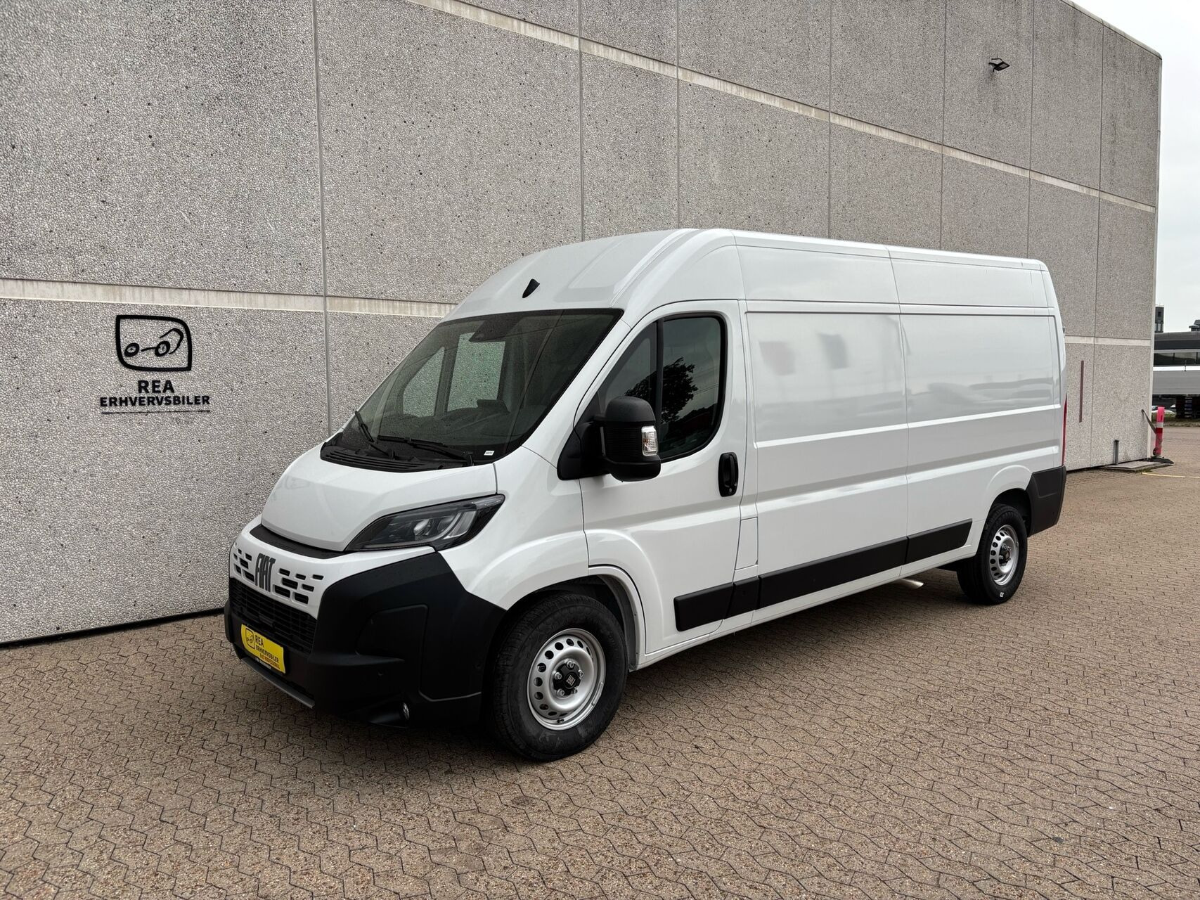 Fiat Ducato 2,2 35M L3H2 Multijet Comfort 180HK Van 8g Aut.