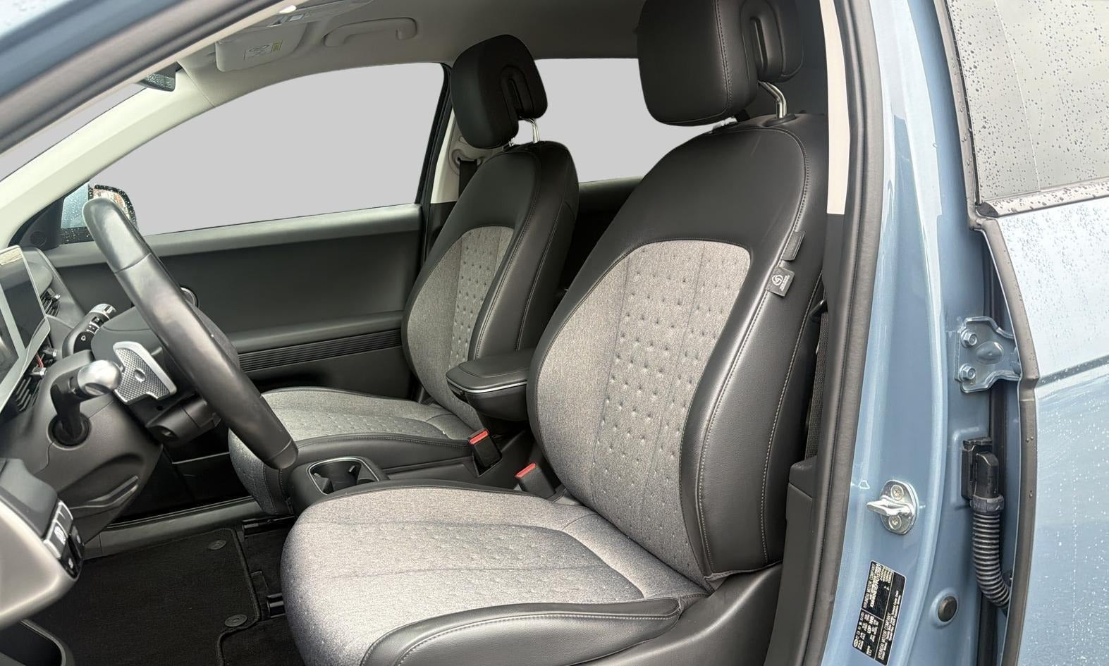 Blå Hyundai Ioniq 5 fra 2023