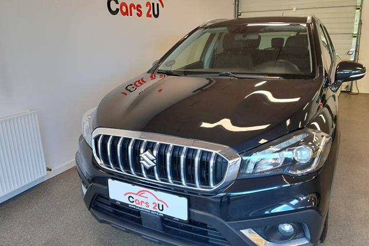 Sort Suzuki S-Cross fra 2019