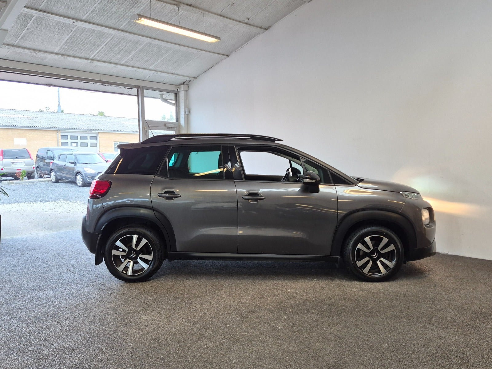 Grå Citroën C3 Aircross fra 2020