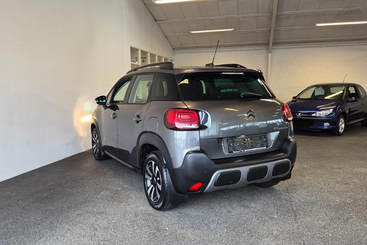 Grå Citroën C3 Aircross fra 2020