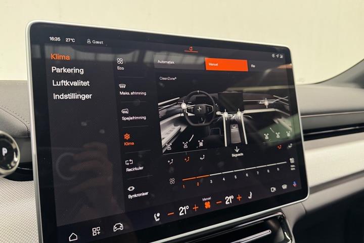 Hvid Polestar 4 fra 2025