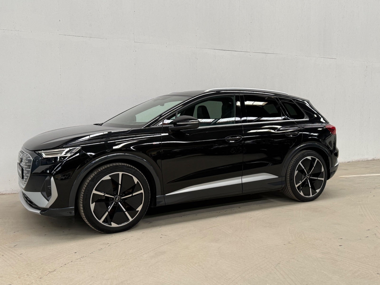 undefined Audi Q4 e-tron fra 2021