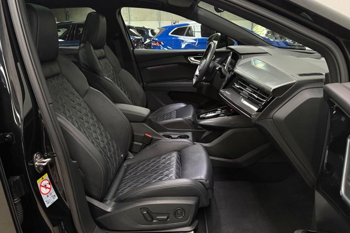 undefined Audi Q4 e-tron fra 2021