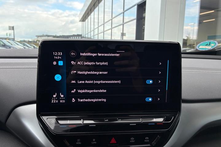 Blå VW ID.4 fra 2023