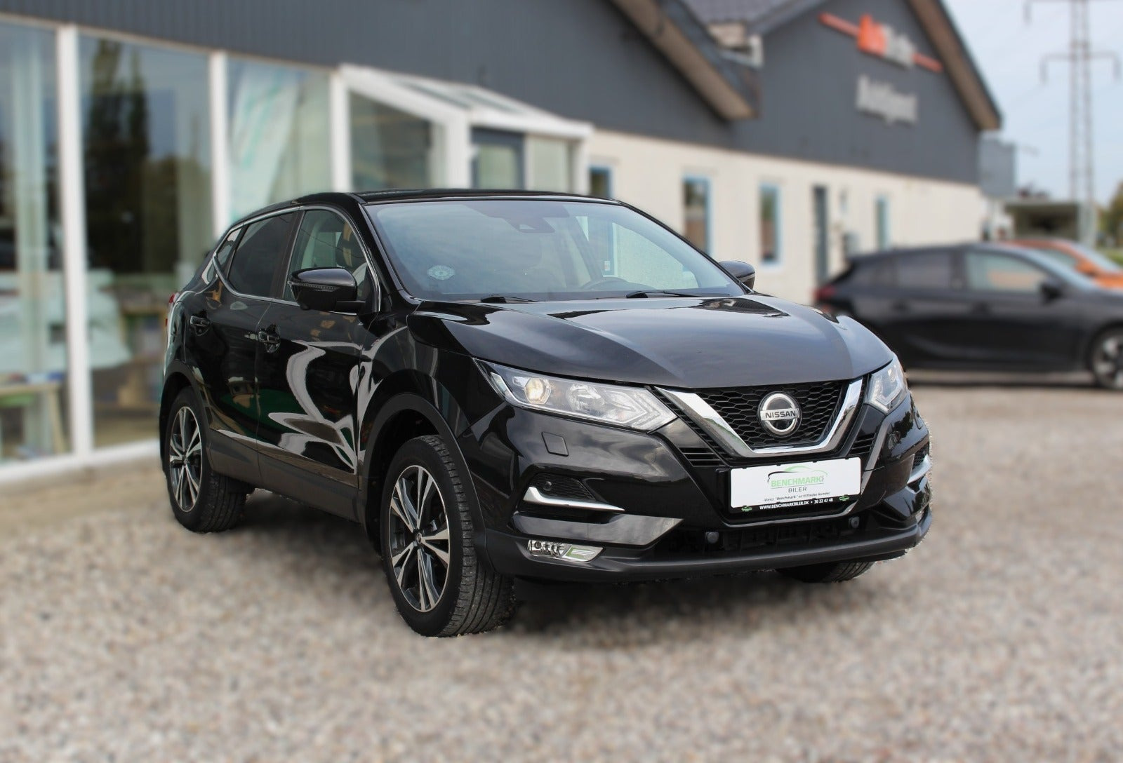 Sort Nissan Qashqai fra 2019