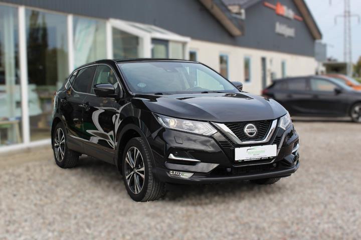 Sort Nissan Qashqai fra 2019