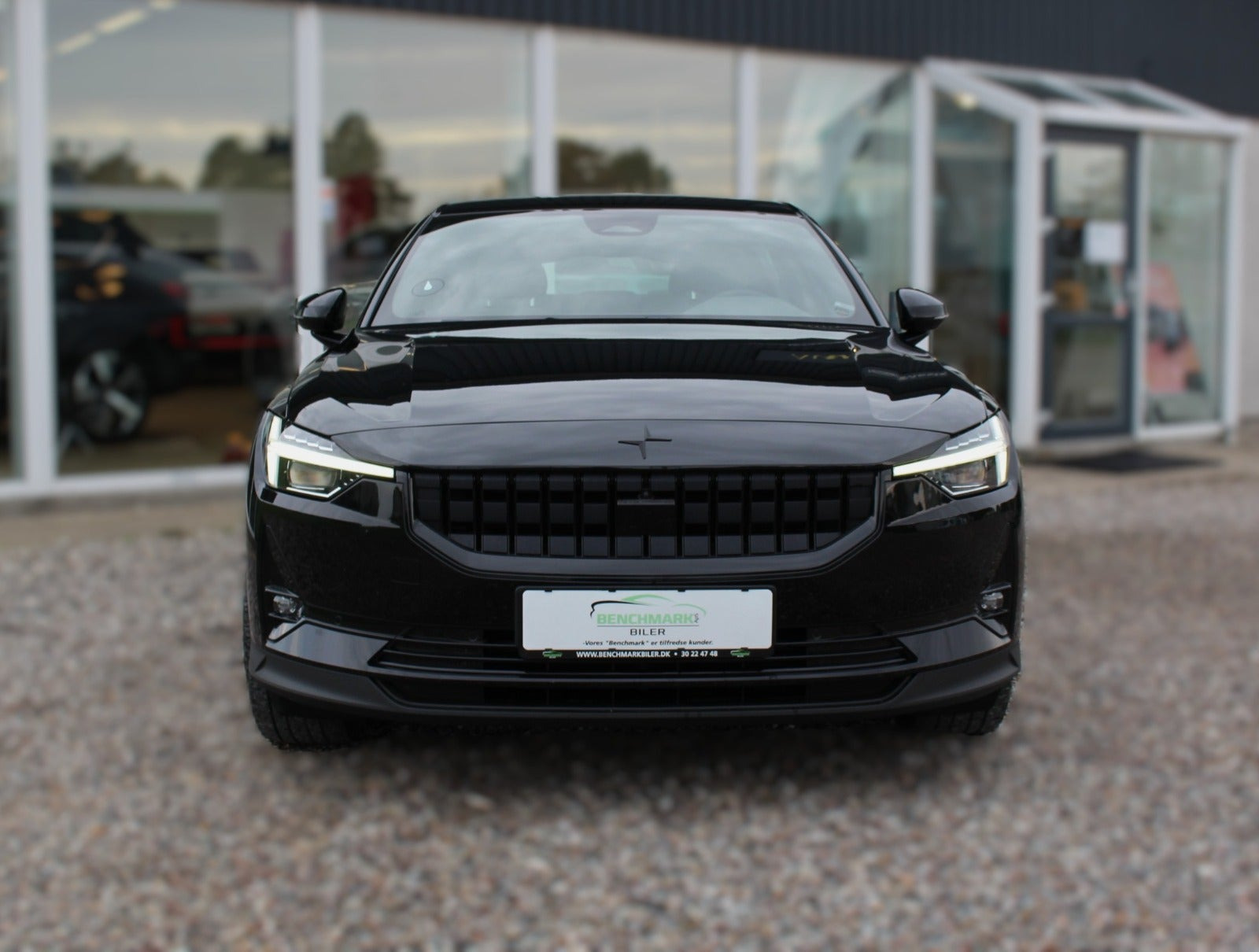 Sort Polestar 2 fra 2022
