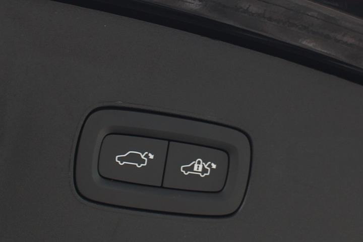 Sort Polestar 2 fra 2022